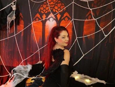 CharmingLilith TREAT OR LICK 😈🥵 Foto 5