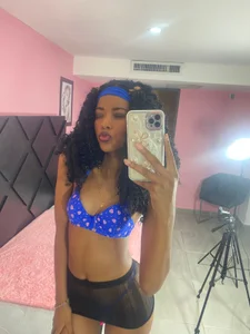 KinkyCutie1 🖤🖤🖤 Immagine  4