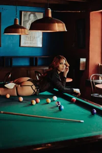 "Your fantasy starts with a shot ... and ends in my bed." de TaniaSmith1  Imagens