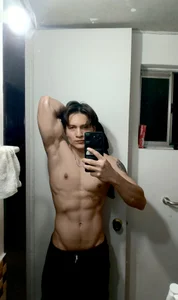 Ken_kanek1 I'm feeling sexy tonight... Pic