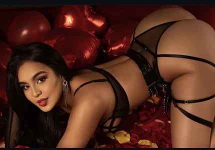 victoriapeach19 Public Pic