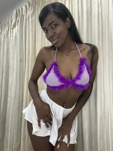 Alma_Stevenson 💜 Pic