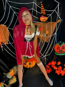 hot_cupid01 This is Halloween Pic 2