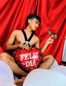 spicy_adonhis Valentine's Day? I am love. 😉😘 รูป  4