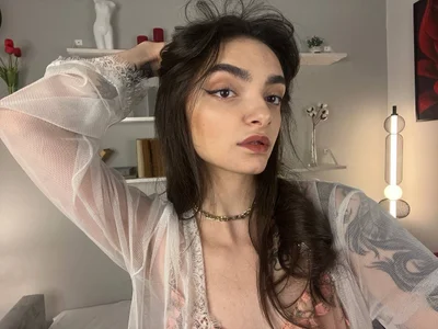 Morena_Dolce It's so cold at home. Immagine 