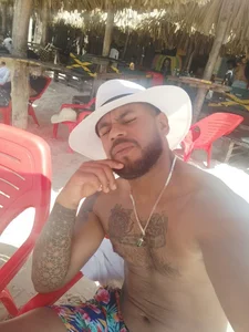 Damian64420 Public Poză