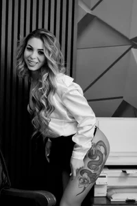 AylinRosee 🌹Chic at Work🌹 Foto 4