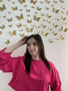 SinaClancey Public Pic 3