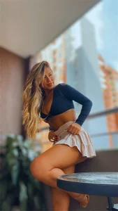 _laura_02 kullanıcısının Life is short, but there are many moments that are eternal.🌸❤️🌸 albümü -  fotoğraf