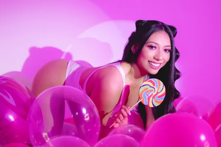 LizzHamilton__ Im back to you! Pic 4