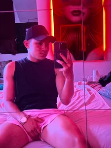 John_Hot6: Me ( фото)