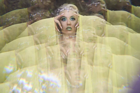 Alicia007のCrazy Elfの 4枚の写真