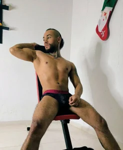 gigohot pumped! صورة واحدة|gigohot pumped! صورتان|gigohot pumped!  3 صور|gigohot pumped!  3 صورة