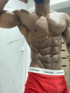 Public od exquisite50  3 snímek