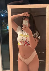 Pretty Isabelle 🌸 de Isabelle_Lane  5 photos