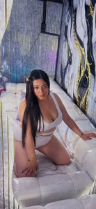 Sarai_Honeey 🤍🤍 Pic 4