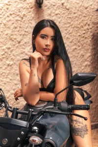 Isa_Roses with my motorcycle slika 5
