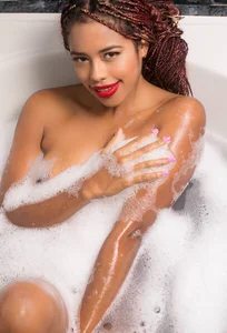 SarahCinnamon- ALL PICS Immagine 