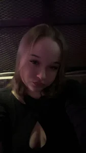 Pinky_Bloom Public 圖片 3