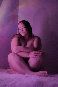 keitlynsoto Lights on my body 🎆🎈  5. fénykép