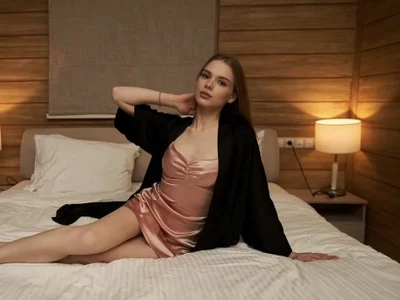 BellaHaadiid Public Εικόνα 3