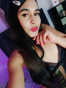 Selena_fox7 My pretty face and smile nice😄♥️✨ Pic