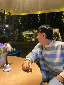 Adann_walker_ Public Pic 3