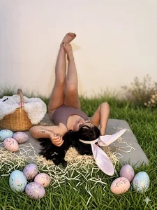 Viioletcollins kullanıcısının Naugthy easter bunny❤️‍🔥🐰 albümü -  2 fotoğraf