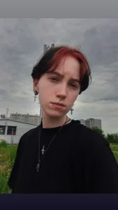 ColetteNyx Light touch Gambar