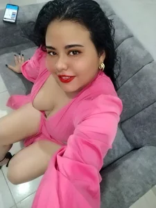 Tania_cruz_ Your Pink Tania ♥ Billede 2