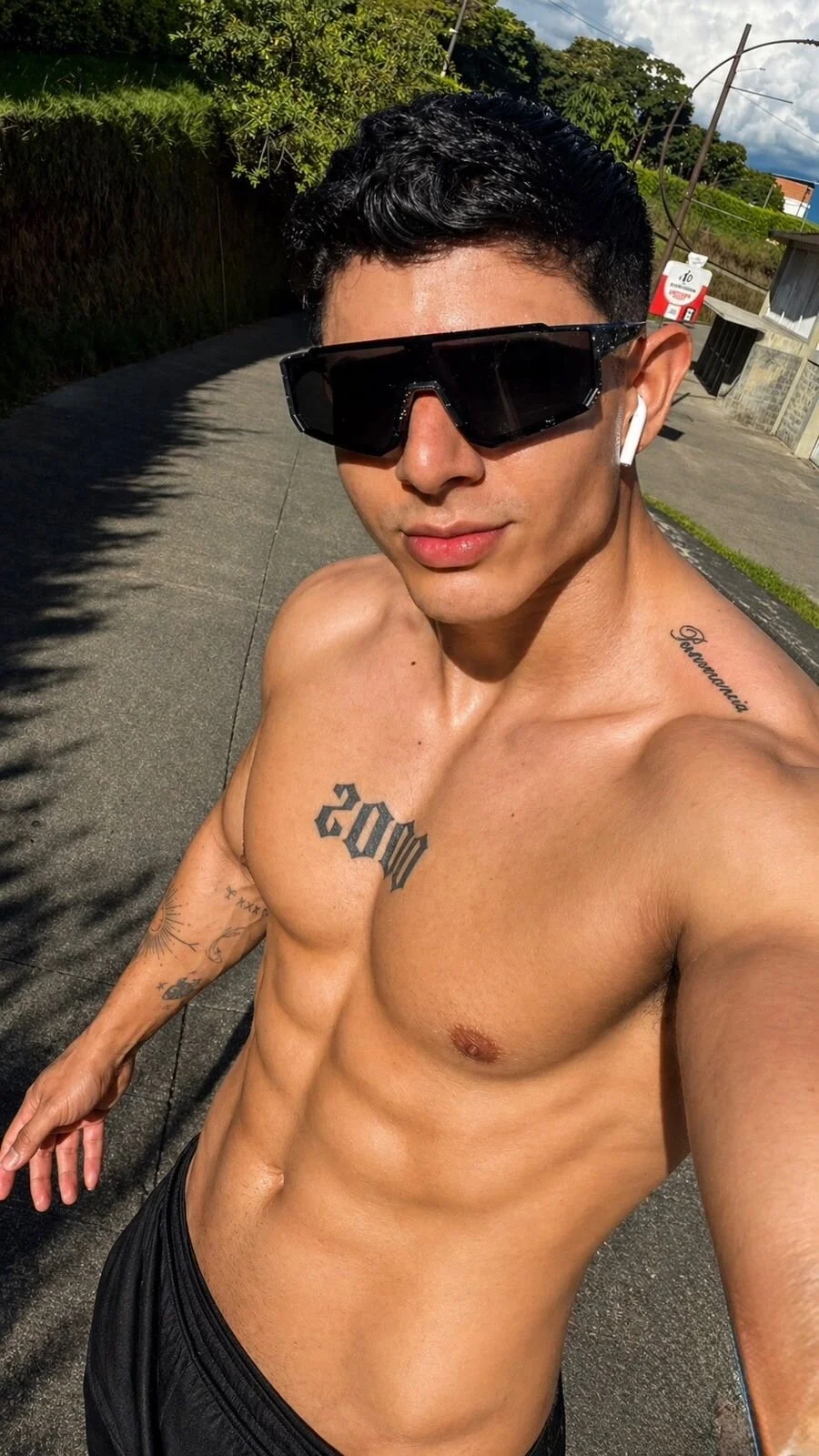 Johan_Williams_07 님의 트렌드 중인 사진  6244개