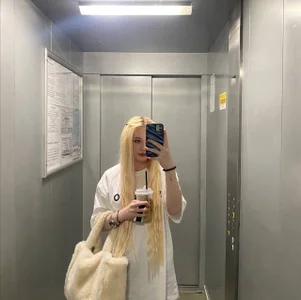 Flirty_lee Public Pic 2