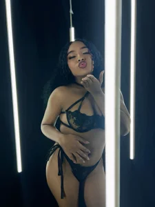 charlotte_walker1 🤍 Pic 2