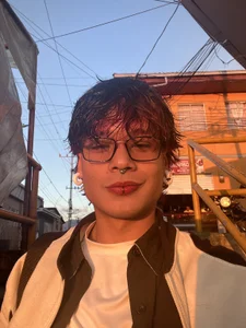 ronald_thompson20 Yo con el cabello largo -Me with long hair Pic 2