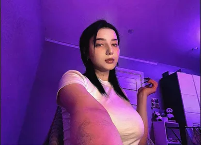 TomiRodenberg 18+ Bilde