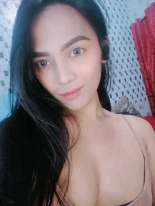 AsianQueenAlexaXx Simply Pretty Foto 4