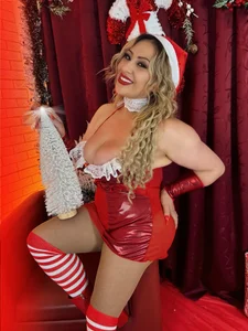 Sophia1126 A hot blonde christmas 🔥🎄 Pic 6