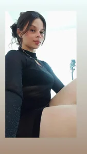crystalrosee_ Public Pic