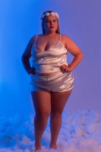 KiimBrooks Angel 💙 Pic 6