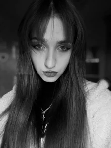 ClarineCasebolt hey hey Pic 4