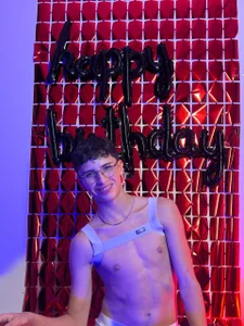 Zdjęcia JoshClaarktt I want you to blow out the candle for me:  9