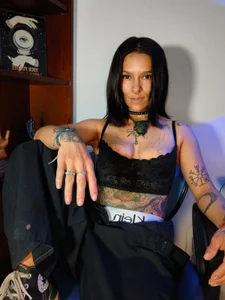 Amelie_Blake Public Pic 4