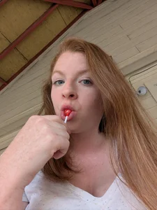 LndsyR90 Public Pic 2