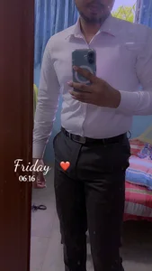 nirwan2000s office bulge sexfoto 1