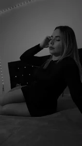 LiaGold_ Public - {count, plural, one {תמונה אחת} two {שתי תמונות} many {# תמונות} other {# תמונות}}
