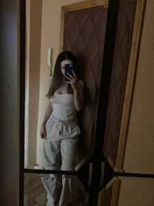 Ilussionmoon Public Billede 7