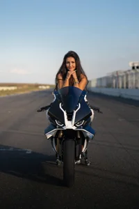 OhAnita kullanıcısının Out for a ride 🏍️ albümü -  6 fotoğraf