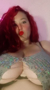 mooncurves: I'm your princess 🥰😘 ( 4 фото)