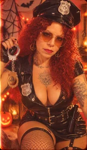 Butterfly_Axxilia26 Sección de fotos 🖤🦇 Pic 4