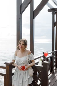 marie_reyes_ Hello World! Foto 2